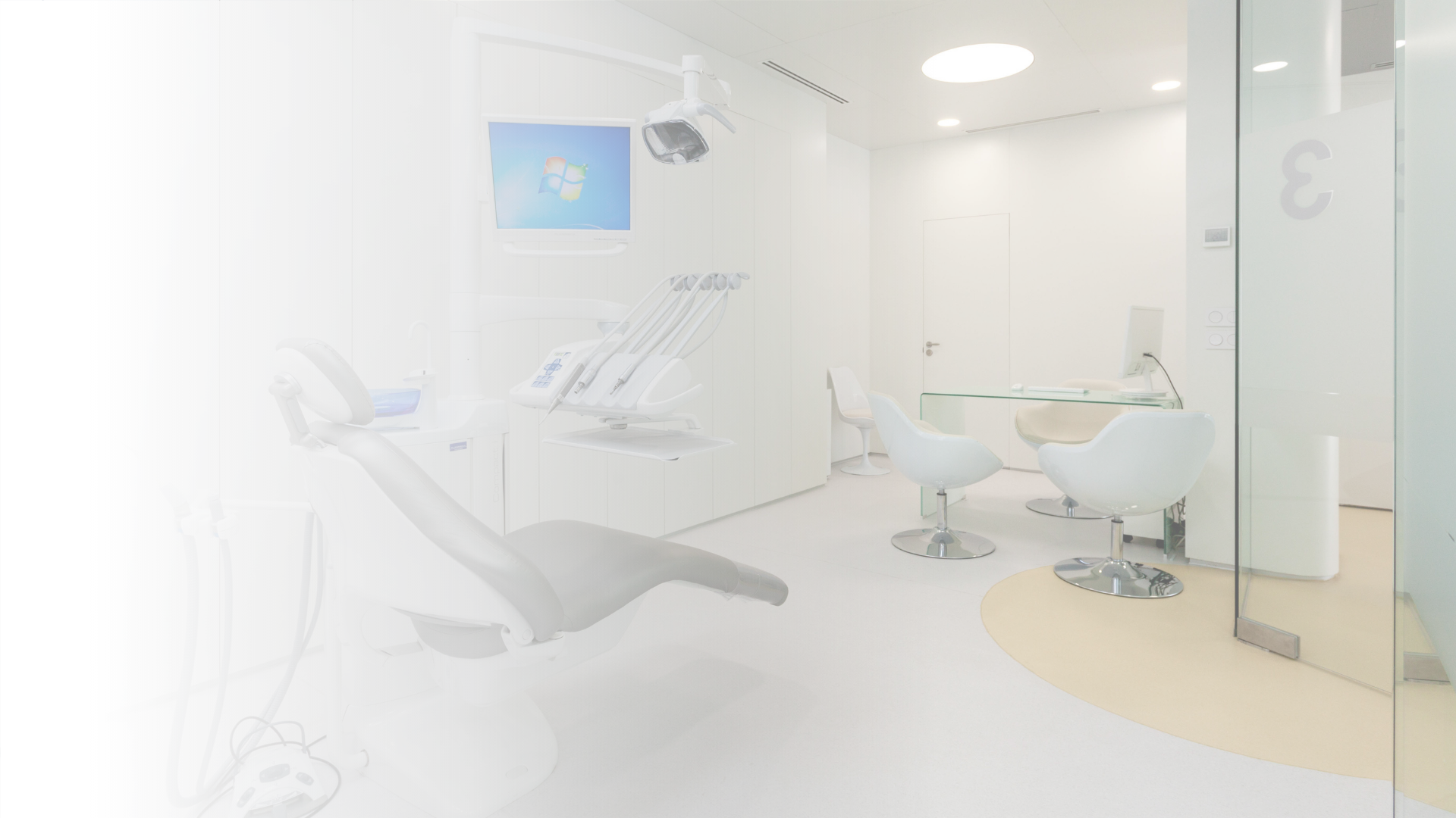 centro-dental-en-c-diz-dr-juan-aguilera